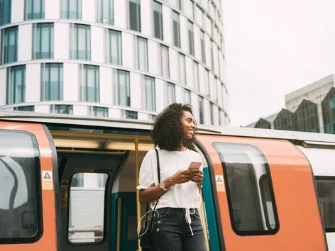 Preise für öffentliche Verkehrsmittel in Europa 2025/2026: Wo ist es am günstigsten und wie unterscheiden sich die Kosten zwischen den Ländern?