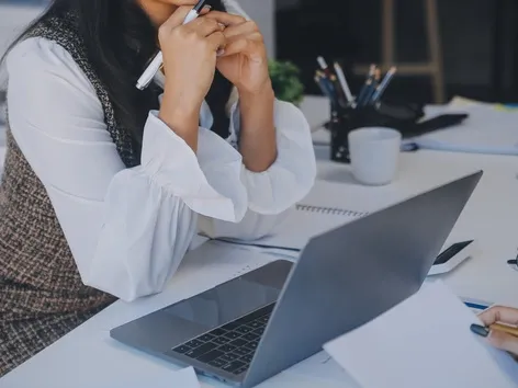 Quotas de travailleurs étrangers au Kazakhstan pour 2027 : Guide de candidature pour les employeurs