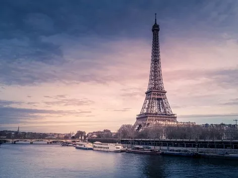 Custo de vida em França: despesas com renda de habitação, alimentação, transporte e orçamento mensal