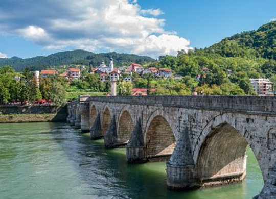 Features of entering Bosnia and Herzegovina. What to look for and what to take with you