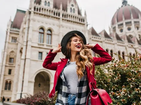 How to save money when traveling in Europe in 2026: useful tips for travelers