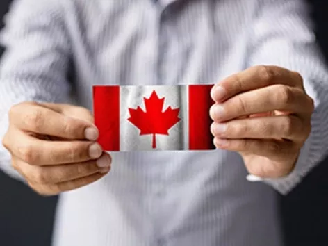 Since August 28, Canada has stopped accepting work visa applications from residents who arrived on the basis of a visitor visa: what is known?