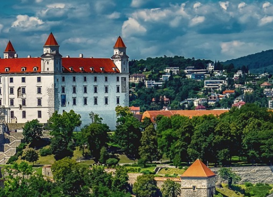 Medicine and healthcare in Slovakia: health insurance and tourism