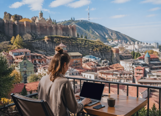 Грузия вводит новую визу для удаленных работников: что известно о визе C5 в 2026 году