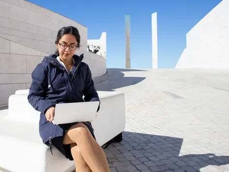 Nouvelles règles d'emploi des étrangers au Kazakhstan 2025 : que doivent savoir les employeurs et les expatriés ?