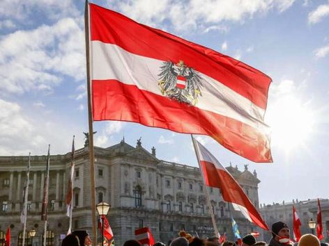 Трудоустройство в Австрии в 2024 году: популярные вакансии и уровень заработной платы
