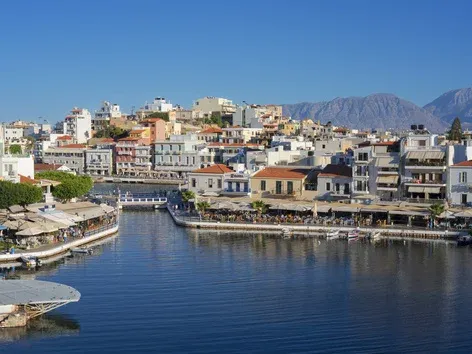 Vacances en Grèce et en Turquie en 2026 : comparaison des prix, des stations balnéaires et des offres avantageuses