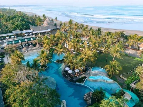 Bali: Investimento no sector da hotelaria e perspectivas de crescimento do turismo