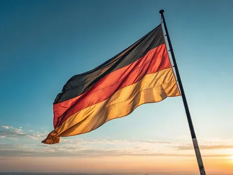 Cartão Azul da UE na Alemanha 2026: requisitos, salário, documentos e vantagens