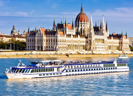 The best destinations for river cruises in Europe: a detailed travel guide