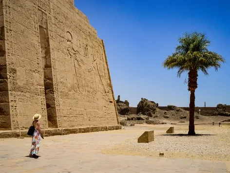 Топ-5 доступных направлений для отдыха в 2026 году: где провести бюджетный отпуск за границей