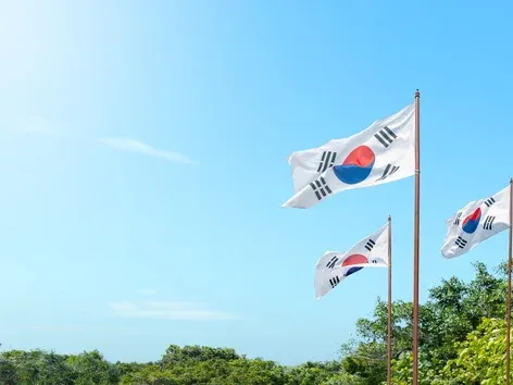 South Korea's Workcation Visa 2026: Up to 3 Years of Stay and Lower Income Requirements