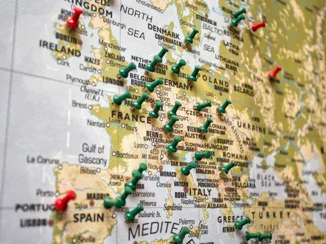 Controlo fronteiriço no Espaço Schengen em 2026: quais são os países que verificam os documentos nas fronteiras