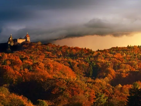 Куда поехать осенью: 6 мест Европы, которые стоит посетить поздней осенью