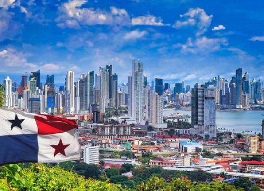 Déménager au Panama en 2024: prix, salaires, avantages et inconvénients de la vie dans le pays pour les expatriés