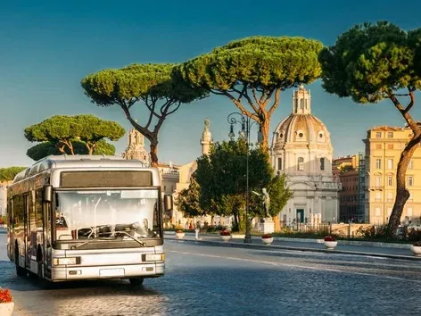 Öffentliche Verkehrsmittel in Italien: Informationen für ausländische Reisende