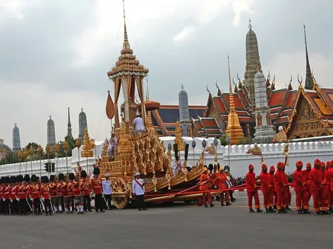 Годовой траур в Таиланде: что должны знать туристы?