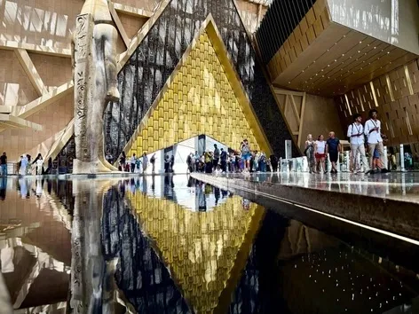 Grand Egyptian Museum открылся для посетителей: билеты, часы работы, история и экспозиция