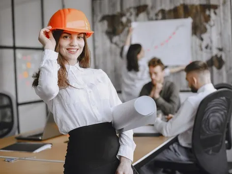 Польша повышает минимальные зарплаты для иностранцев и местных работников с 2026: что нужно знать экспатам?