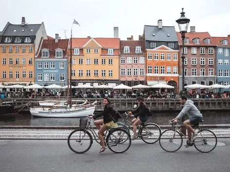 Lebenshaltungskosten in Dänemark: Ausgaben für Wohnungsmiete, Essen, Unterhaltung und Budget für den Monat