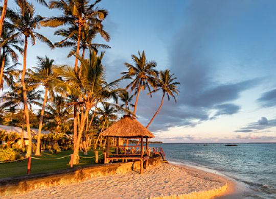 How much does it cost to go on vacation to Fiji