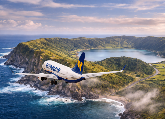 Low-cost carrier Ryanair has canceled flights to the Azores: 400,000 passengers are affected