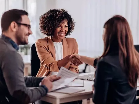 Лучшие полностью спонсируемые программы рабочих виз в Европе/США/Канаде в 2025 году