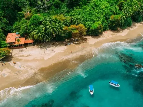 10 недооцененных направлений мира, куда следует отправиться вместо переполненных курортов: рейтинг Time Out