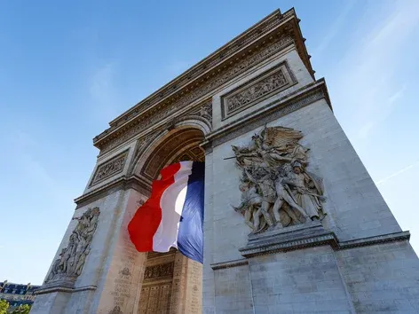 Legalization in France Starting in 2026: Civil Exam, Language Requirements, and Changes for Foreigners