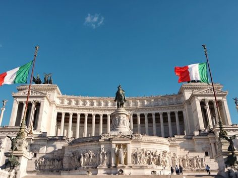 Italian Dolce Visa: application procedure, benefits and changes in 2023