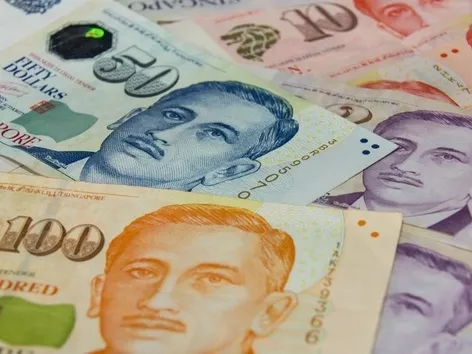 Сингапур изменяет критерии зарплаты для Employment Pass с 2026 года