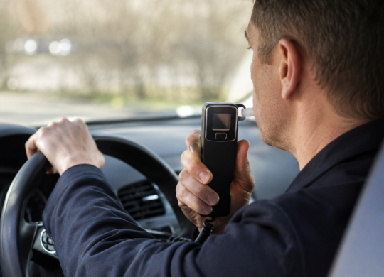Europe introduces a new anti-drunk driving system: cars won't start after alcohol consumption