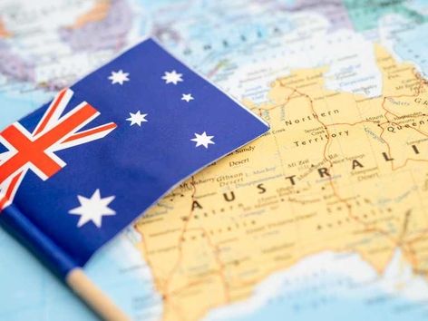 Переезд в Австралию на ПМЖ в 2024 году: виза, гражданство и другие важные нюансы