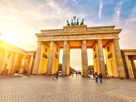 Obtaining German citizenship will become easier, but there is a caveat: new requirements in 2023