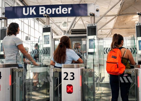 Нові правила перетину кордону Великої Британії: як працює ETA з 25 лютого 2026 року