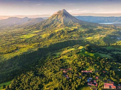 Costa Rica vs Panama: which country to choose for living and vacation?